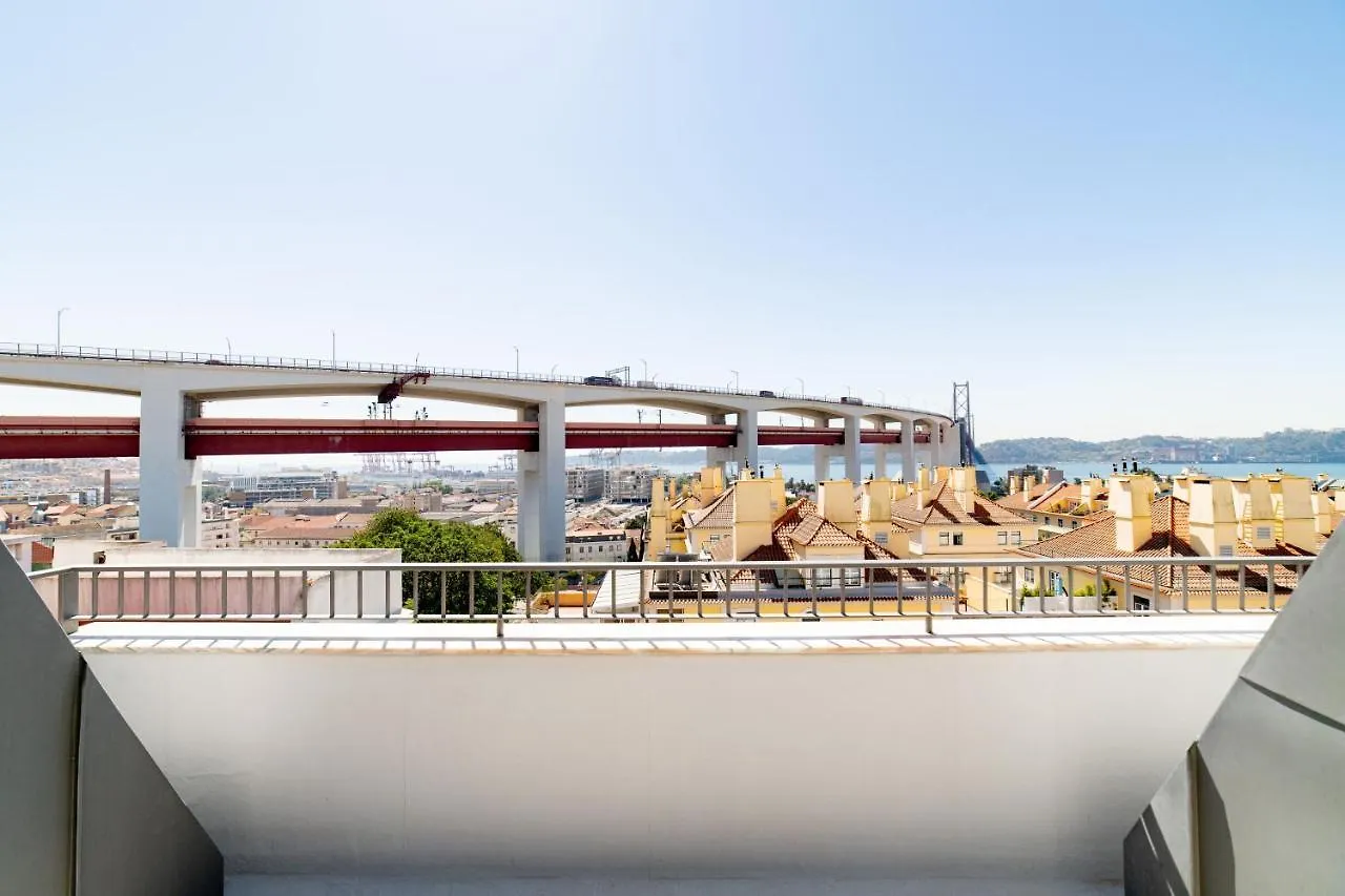 Apartment Lusiadas 53 4ºe - Beautiful River View Lisbon Portugal